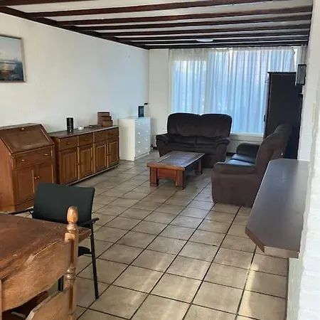 Expats House 4 Holiday home
