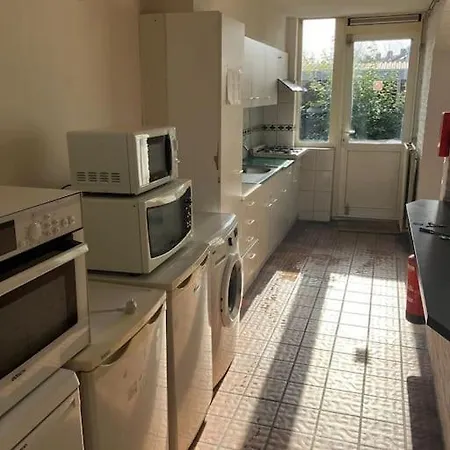Expats House 4 Holiday home *