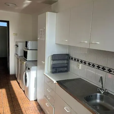 Expats House 4 Holiday home *